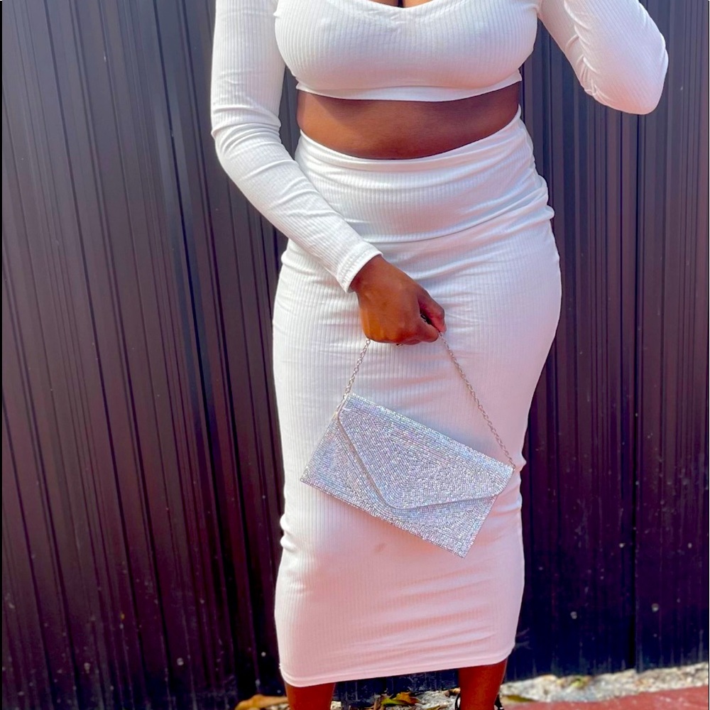 White two piece skirt set